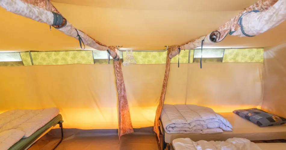 Glamlodge slaapkamers duinoord ameland