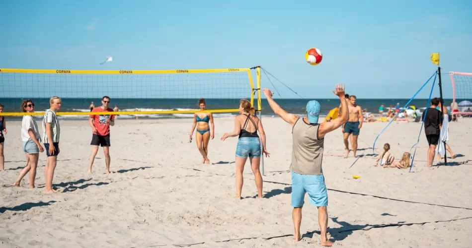 Volleybal strand Duinoord Ameland